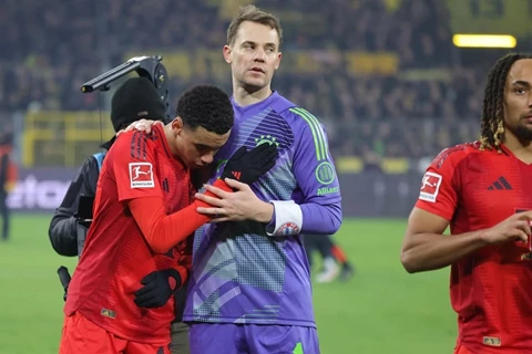 نوير يعود لبايرن ميونخ أمام جلادباخ.. وغياب موسيالا بسبب نزلة برد